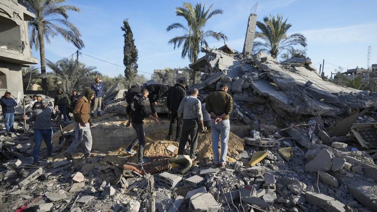 Destrucción en Gaza causada por los continuos ataques de Israel