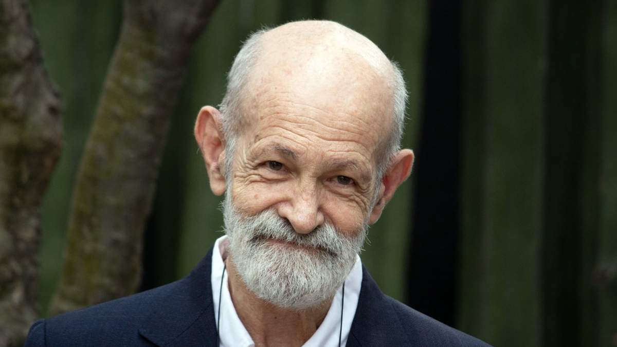 Luis De Tavira