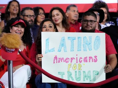 Aprobación de Trump entre hispanos cae drásticamente desde enero: encuesta AP-NORC