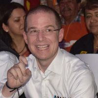 Anaya ofrece resolver el caso Iguala si gana la elección presidencial