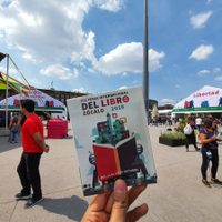 Inicia la 19 Feria del Libro en el Zócalo