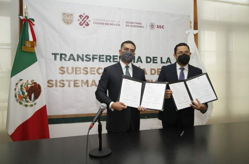 Firma del Acuerdo de Colaboración para transferir de la Subsecretaría del Sistema Penitenciario de la SecGob a la SSC