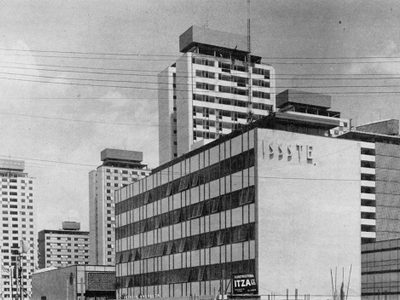 "Somos aunque nos olviden”/Videos en la Unidad Tlatelolco"