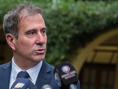 Corradi Diez volvió a apuntar contra el gobierno: "Empiecen a gobernar"