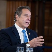 Exasistente acusa de abuso sexual al gobernador de Nueva York, Andrew Cuomo