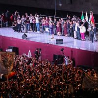 “¡Este 2 de junio volvimos a hacer historia!”: Sheinbaum desde el zócalo