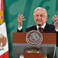 "Muro de la paz" iba a quedarse una semana, pero lo destruyeron: AMLO