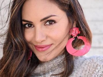 ¡Misericordia señorita! Valerie Domínguez posa de espaldas y lo que se ve te lleva directo al abismo