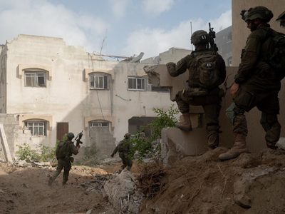 Israel lanza ataque en la ciudad de Gaza y alcanza un complejo de la ONU para refugiados