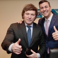 Javier Milei viajará a Paraguay y se reunirá con el presidente Santiago Peña