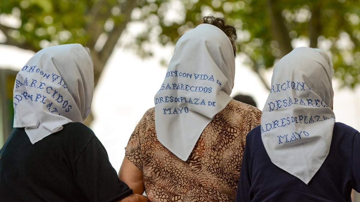 Madres de Plaza de Mayo. Fuente: (Twitter)