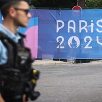 Con inteligencia artificial, drones y jets, París quiere garantizar la seguridad de los Olímpicos