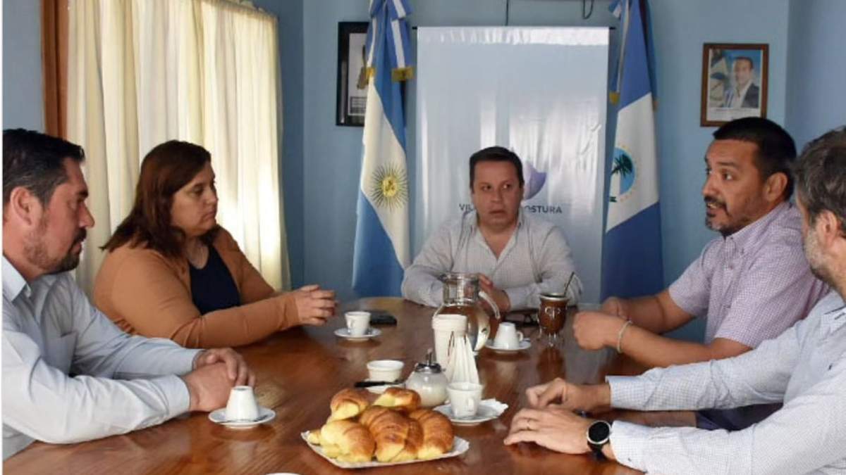 Encuentro en Villa La Angostura. Fuente: ( Laangosturadigital).