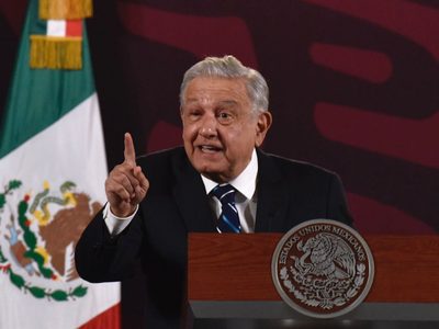 AMLO estalla por irrupción de Ecuador en embajada: "A México se le respeta"