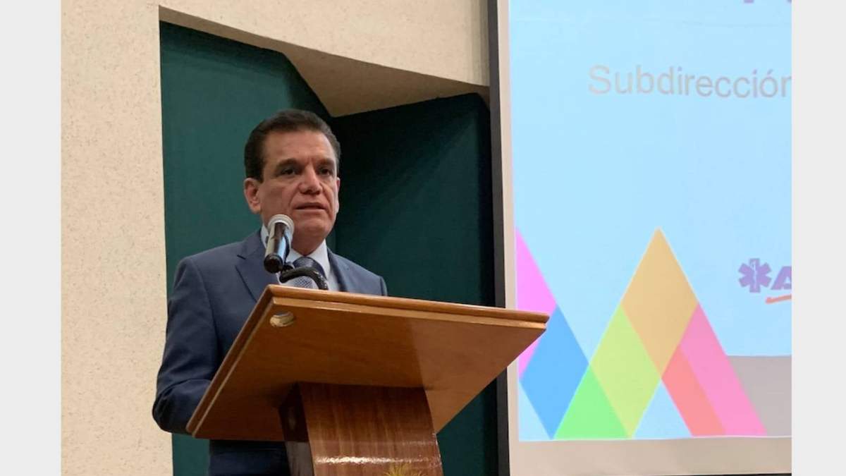 José Rogel Romero, director del Centro Médico Adolfo López Mateos