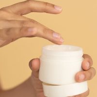No tires los envases de cremas vacíos: creá esto y decorá tu hogar con estilo