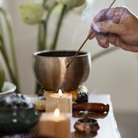 El simple pero poderoso ritual para hacer el último día de mayo y abrir tus caminos a la abundancia y el dinero