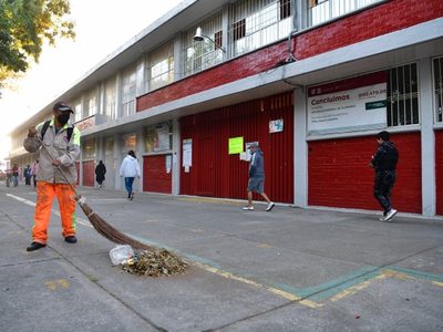 ¿Hay puentes escolares en junio? Esto dice el calendario de la SEP
