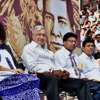 AMLO envía cartas a Felipe VI y al Papa Francisco: pide se disculpen por abusos cometidos en la Conquista (video)