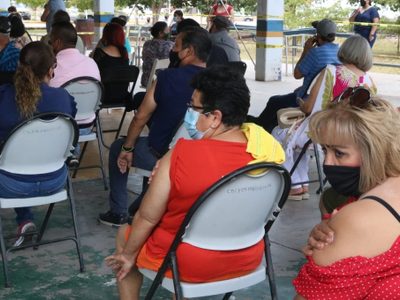 El 24% de los mayores de edad ya fueron vacunados contra covid; hay 61 muertes más