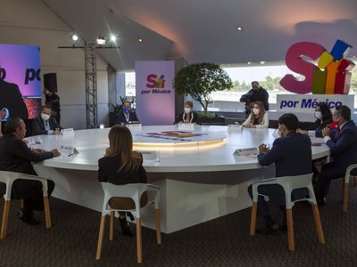 PRI, PAN y PRD dicen que aprendieron la lección y llaman a cambiar "el rumbo del país"