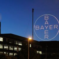 Bayer vende la mayoría de su participación en Elanco por hasta mil 896 mdd
