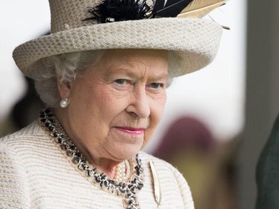 El cuarto en todo su reinado: El discurso de la Reina Isabel podría predecir una tragedia