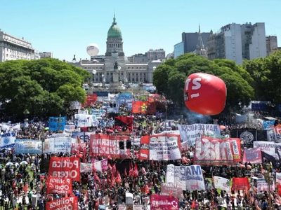 CGT, entre la movilización y la presión política para bloquear la reforma laboral