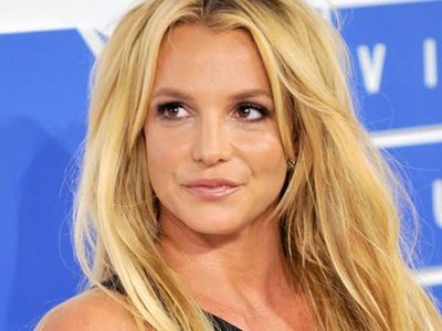 ¡Espera! Britney Spears se quita la prenda de abajo en Instagram ¡Boom!