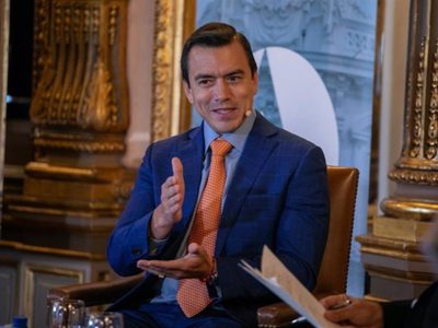 Noboa denuncia "muchísimas irregularidades" en las elecciones presidenciales de Ecuador