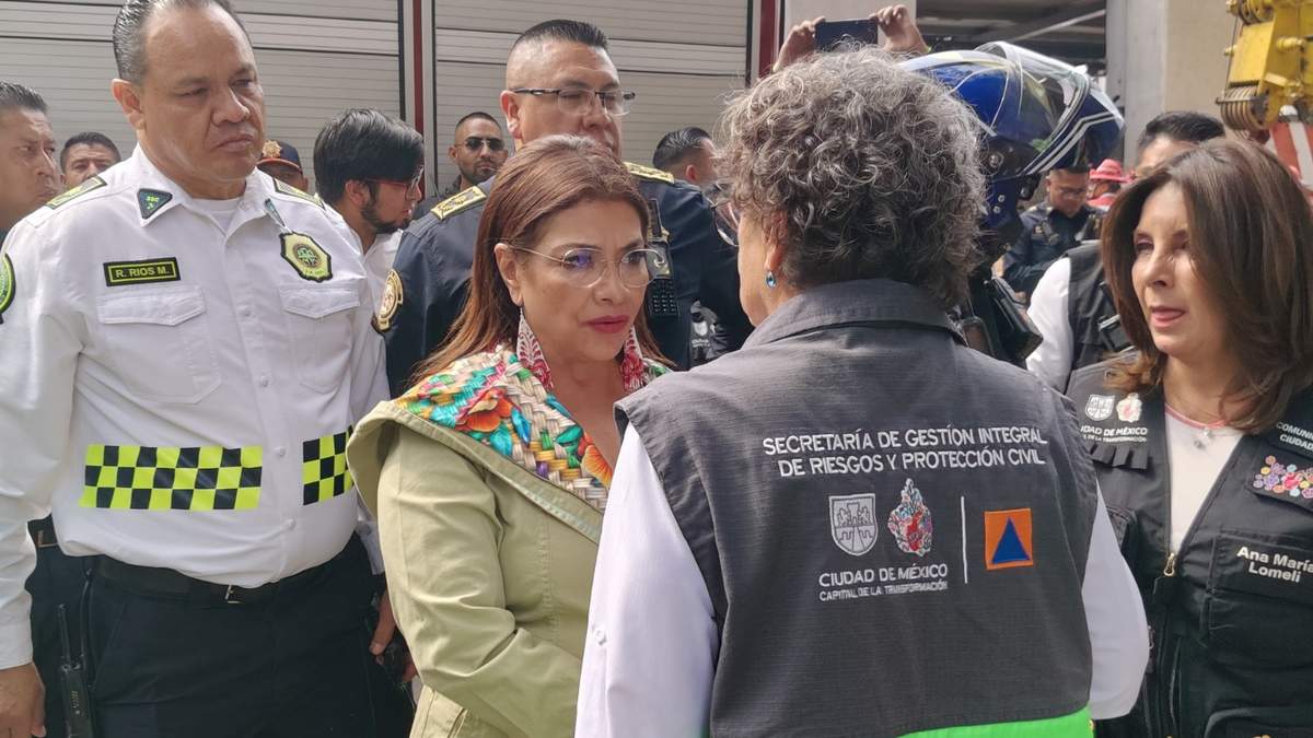 La jefa de Gobierno en la zona del accidente en avenida San Antonio Abad