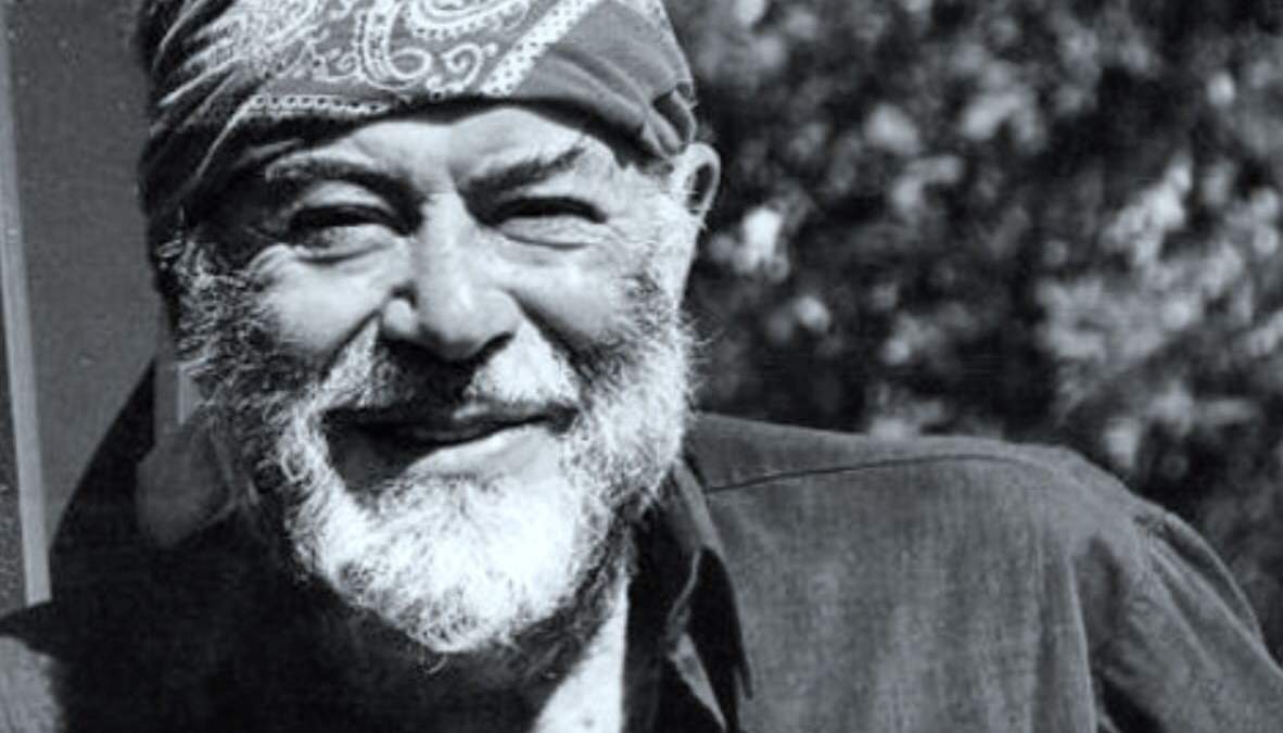 El escultor Pedro Cervantes. Foto: @CulturaUNAM