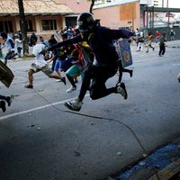 Primer día de huelga general deja un muerto y cuatro heridos en Venezuela
