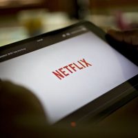 ¿Aburrido? Netflix te trae 6 miniseries cortas que vas a querer ver sí o sí. ¡Detalles aquí!