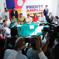 Presentan FAM en Morelos; el fiscal de las fosas es uno de sus integrantes