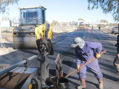 Comienzan trabajos en la Ruta Provincial 13 para reforzar la conectividad entre Zapala y Primeros Pinos
