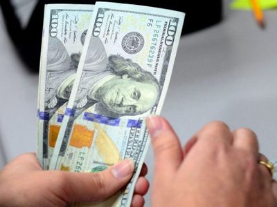 Trabajadores de empresas que cobran el ATP no podrán comprar dólar ahorro