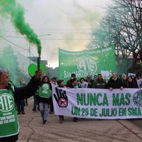 La lista verde de ATE movilizó y exigió justicia por el "atentado" contra trabajadores municipales