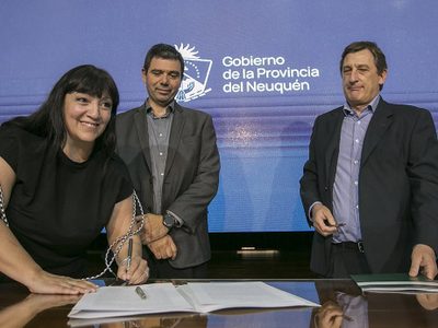 Los cambios de Figueroa en educación y la puja por ganancias