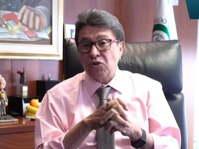Monreal difunde su proyecto para regular redes sociales; requerirán permiso del IFT