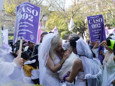 Protestan en la SCJN para que obligue a las autoridades a proteger a víctimas de violencia familiar