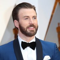 Ya no lo oculta más: mira con quién comparte sus días Chris Evans. ¡Amor de verdad!