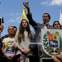EU reconoce a encargado de negocios de Guaidó en Washington
