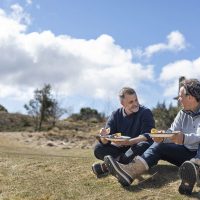 Cocina de lujo: Los hermanos Petersen recorren la Patagonia