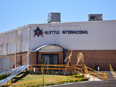 Consentida por las autoridades, la textilera AlStyle descarga arsénico, cianuro, plomo... al río Agua Prieta