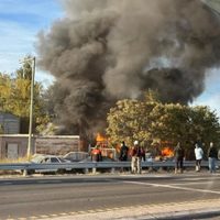 Un voraz incendio afectó a una vivienda en Senillosa cerca de la ruta 22