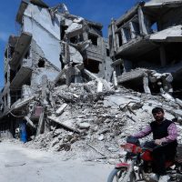 La defensa siria denuncia ataque aéreo sobre Homs