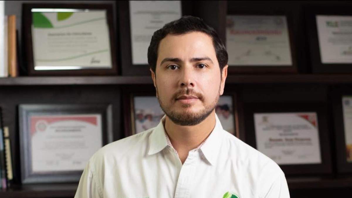 El presidente de la asociación de citricultores del Valle de Apatzingán