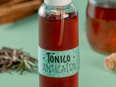 Sin gastar un peso: prepará este tónico que evita la caída del cabello usando 3 ingredientes de tu cocina