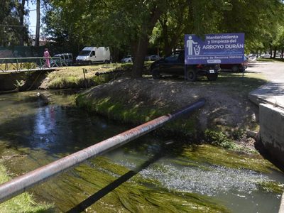 Los microbasurales en Valentina Sur generan una grave contaminación en el RÍo Limay
